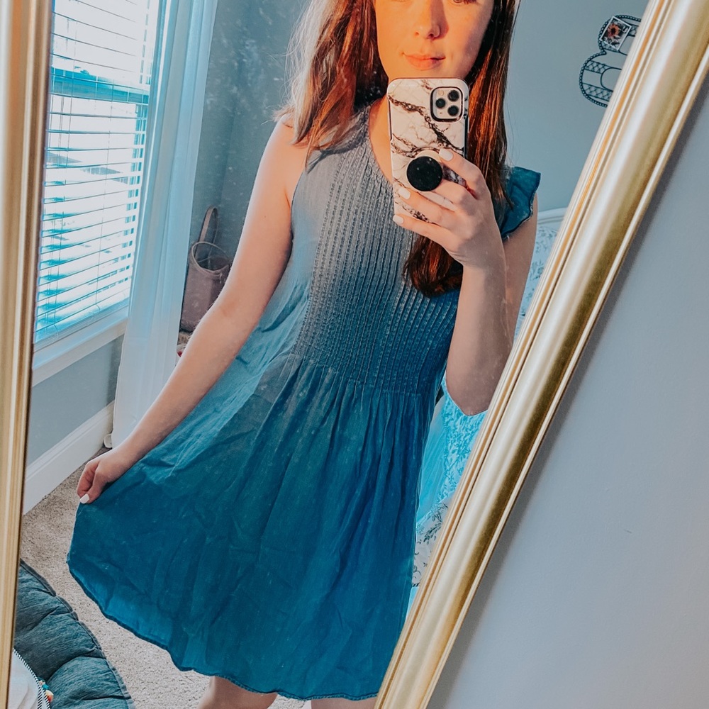 Blue dress